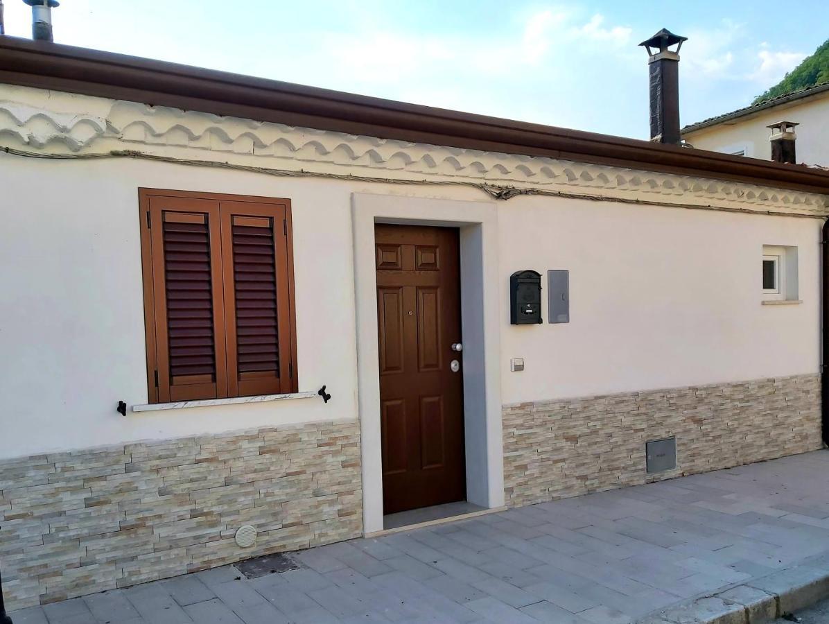 Soggiorno Lucia Forlì del Sannio Exterior foto